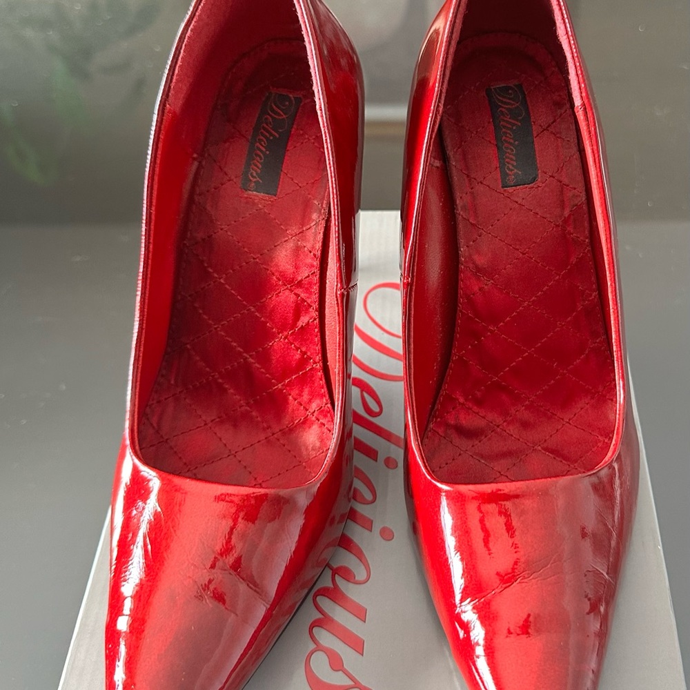 Delicious shoes - Picture 3 of 4